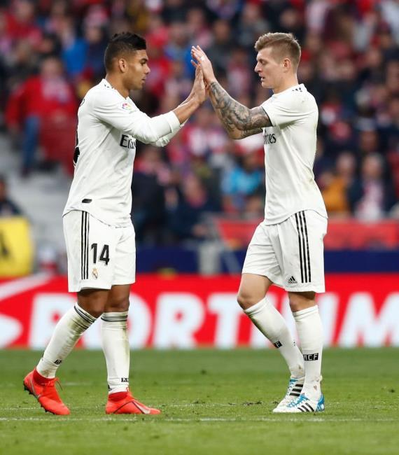 Casemiro y Kroos