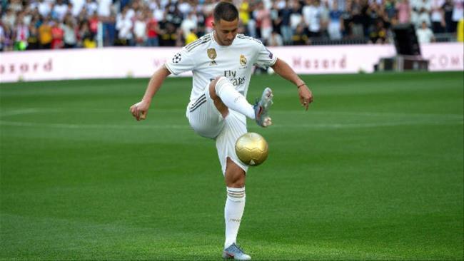 Eden Hazard en su presentación con el Real Madrid