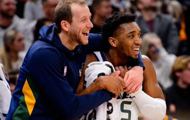 Joe Engels y Donovan Mitchell