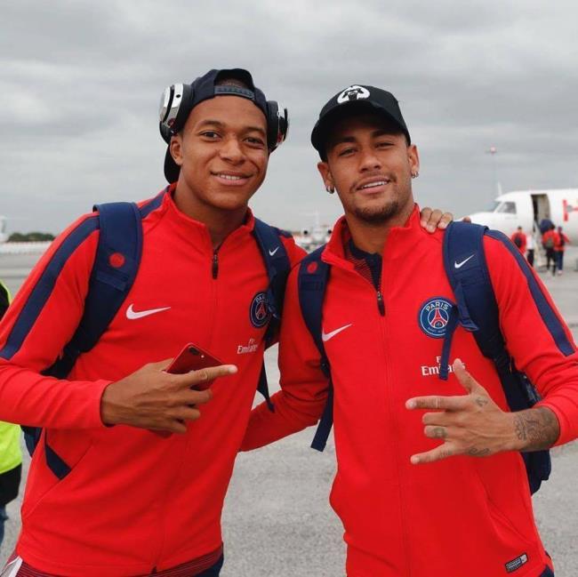 Mbappé y Neymar