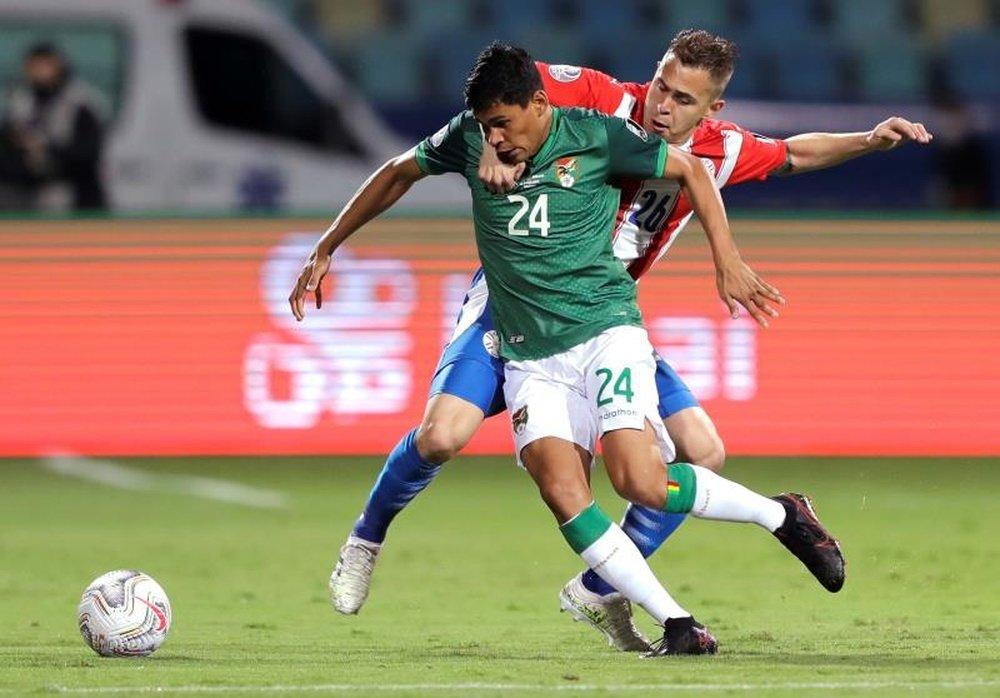 Cuéllar jugó uno minutos ante Uruguay.