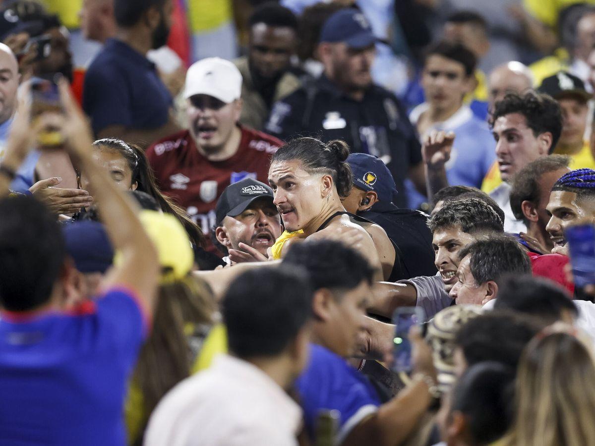 El Uruguay ante Colombia acabó en pelea.