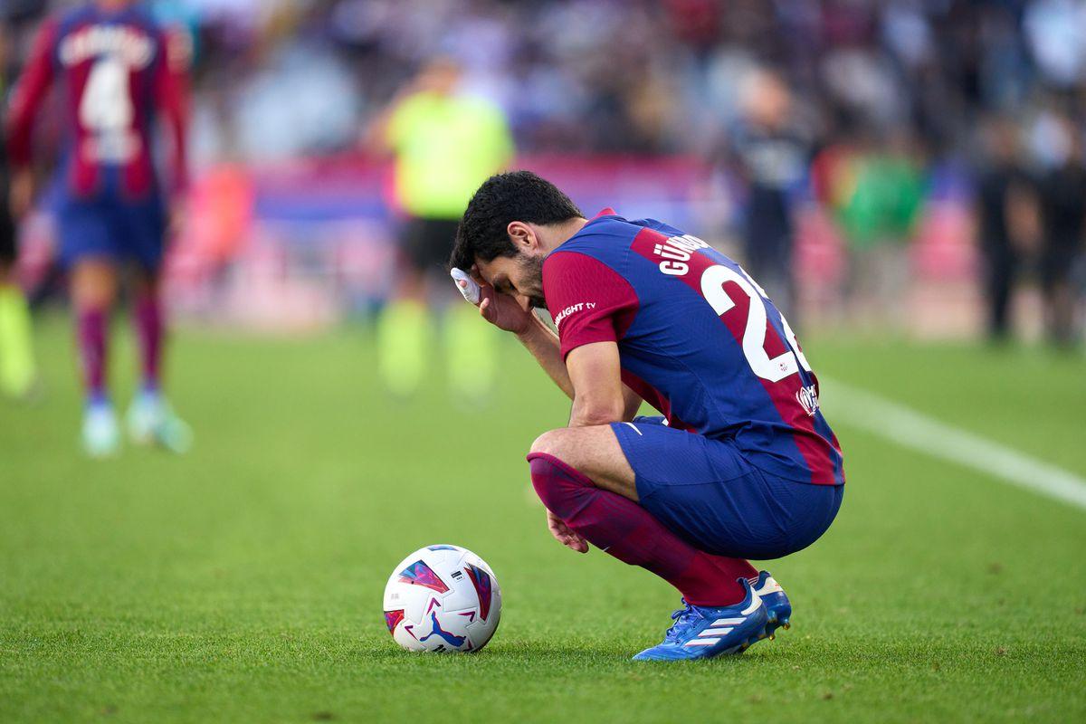 Gundogan estudia la opción salida.