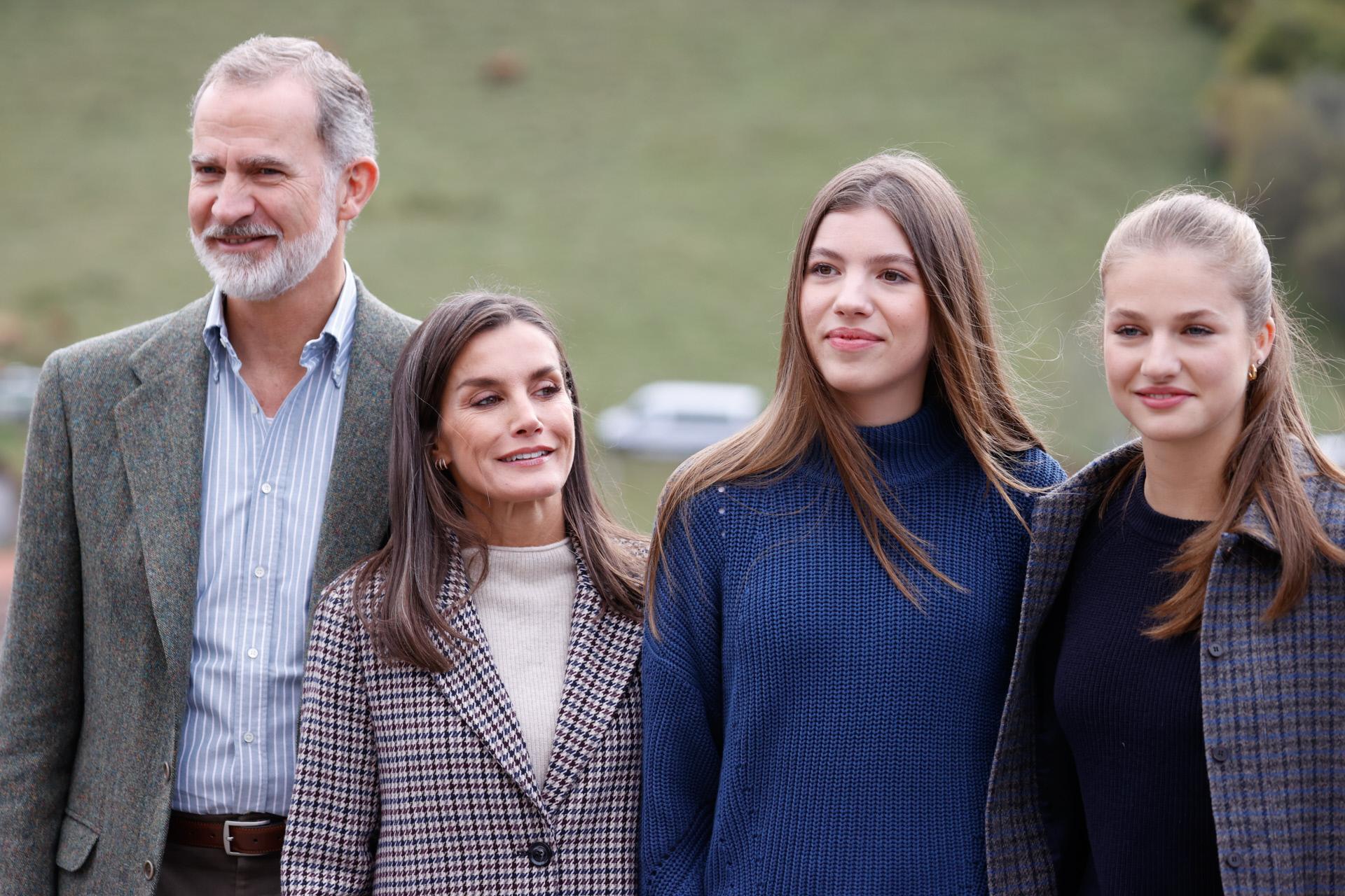 Felipe, Letizia, Irene y Leonor