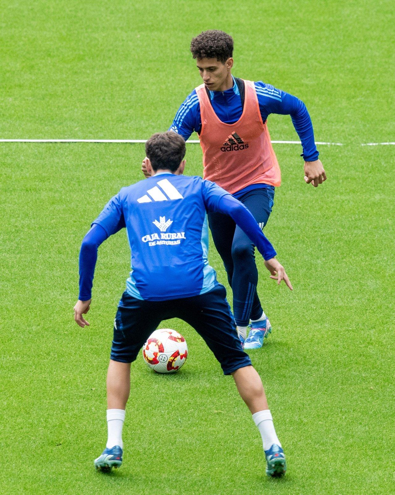 Ilyas Chaira en el Real Oviedo