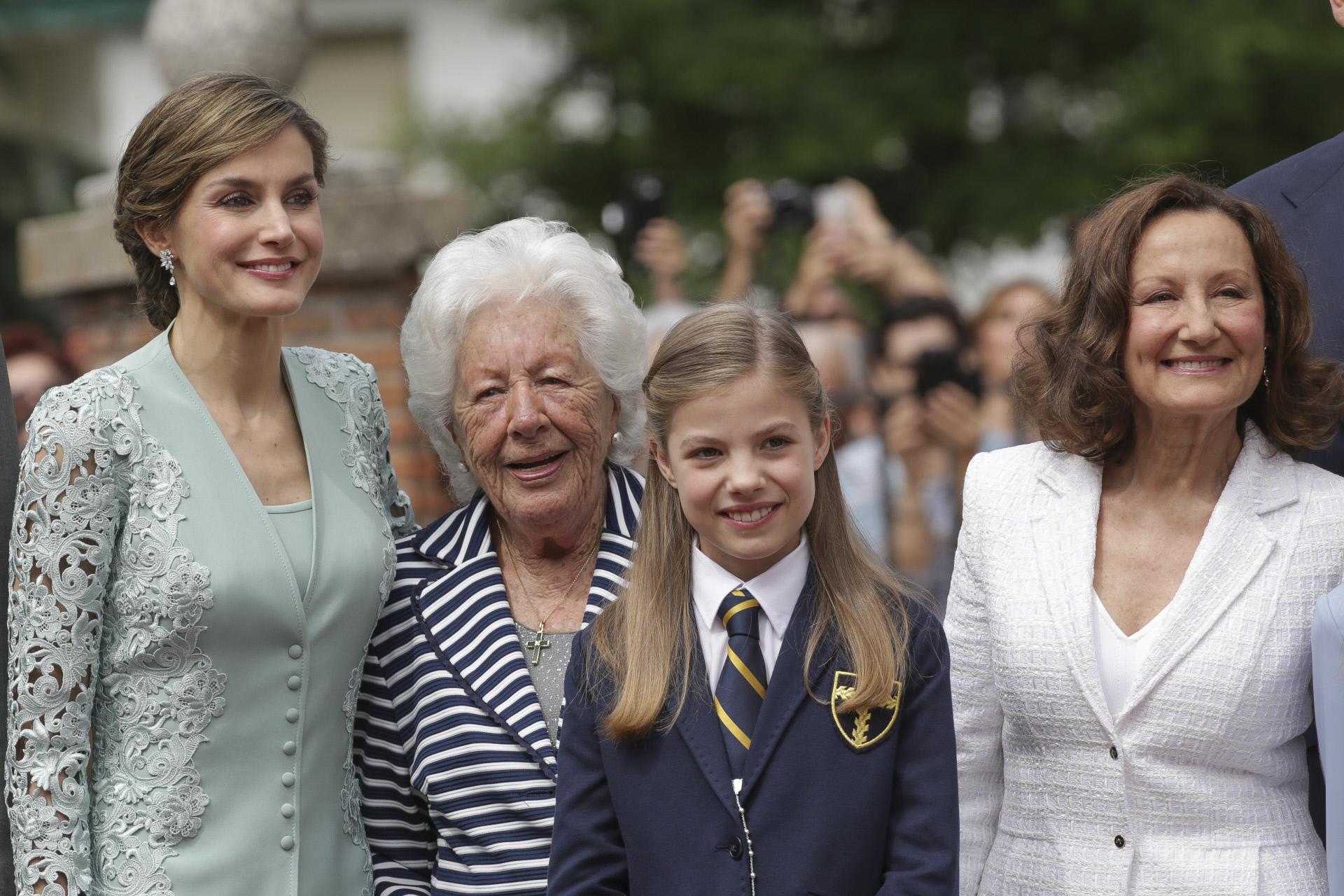 Infanta Sofia, Letizia y Paloma Rocasolano