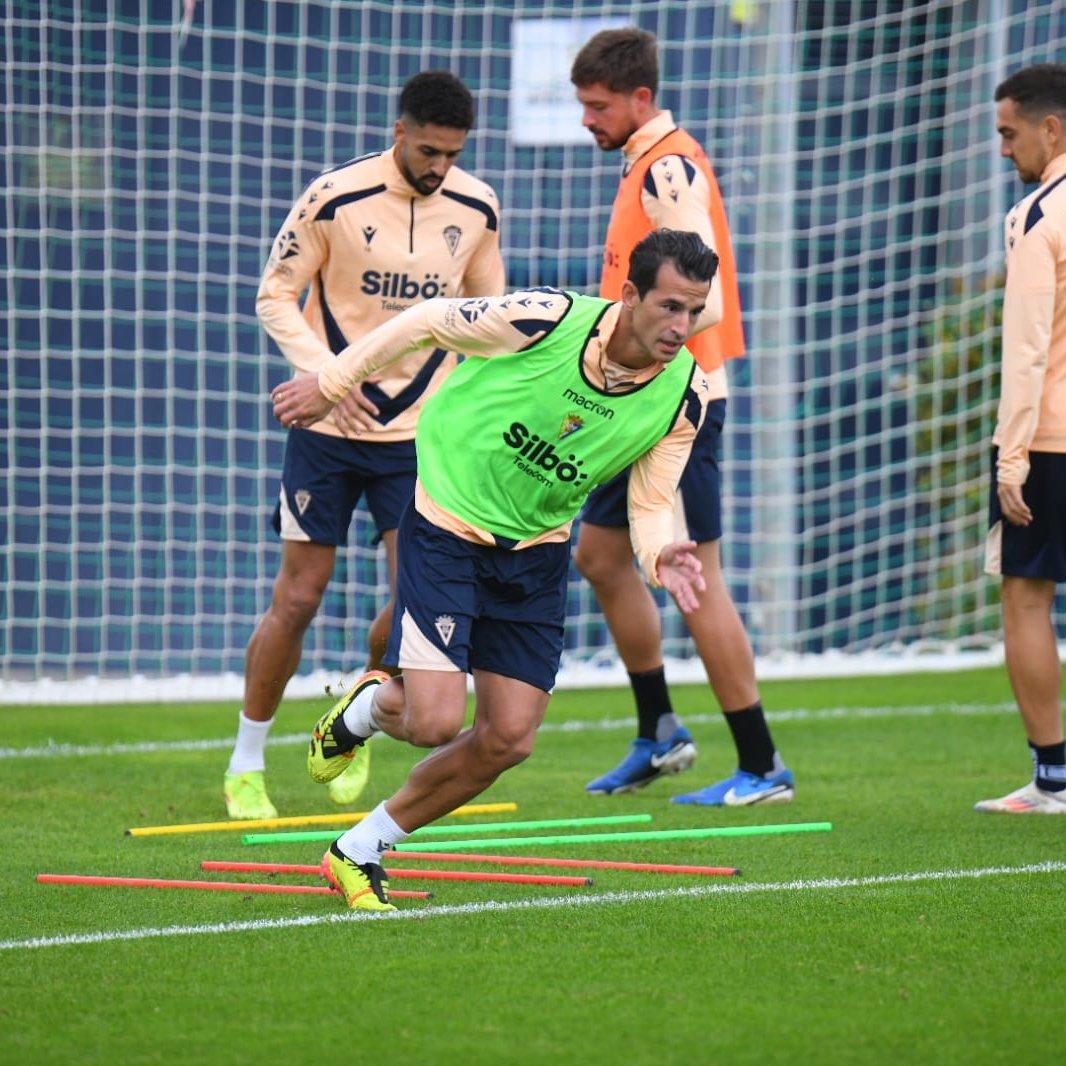 Luís Hernández vuelve a los entrenamientos