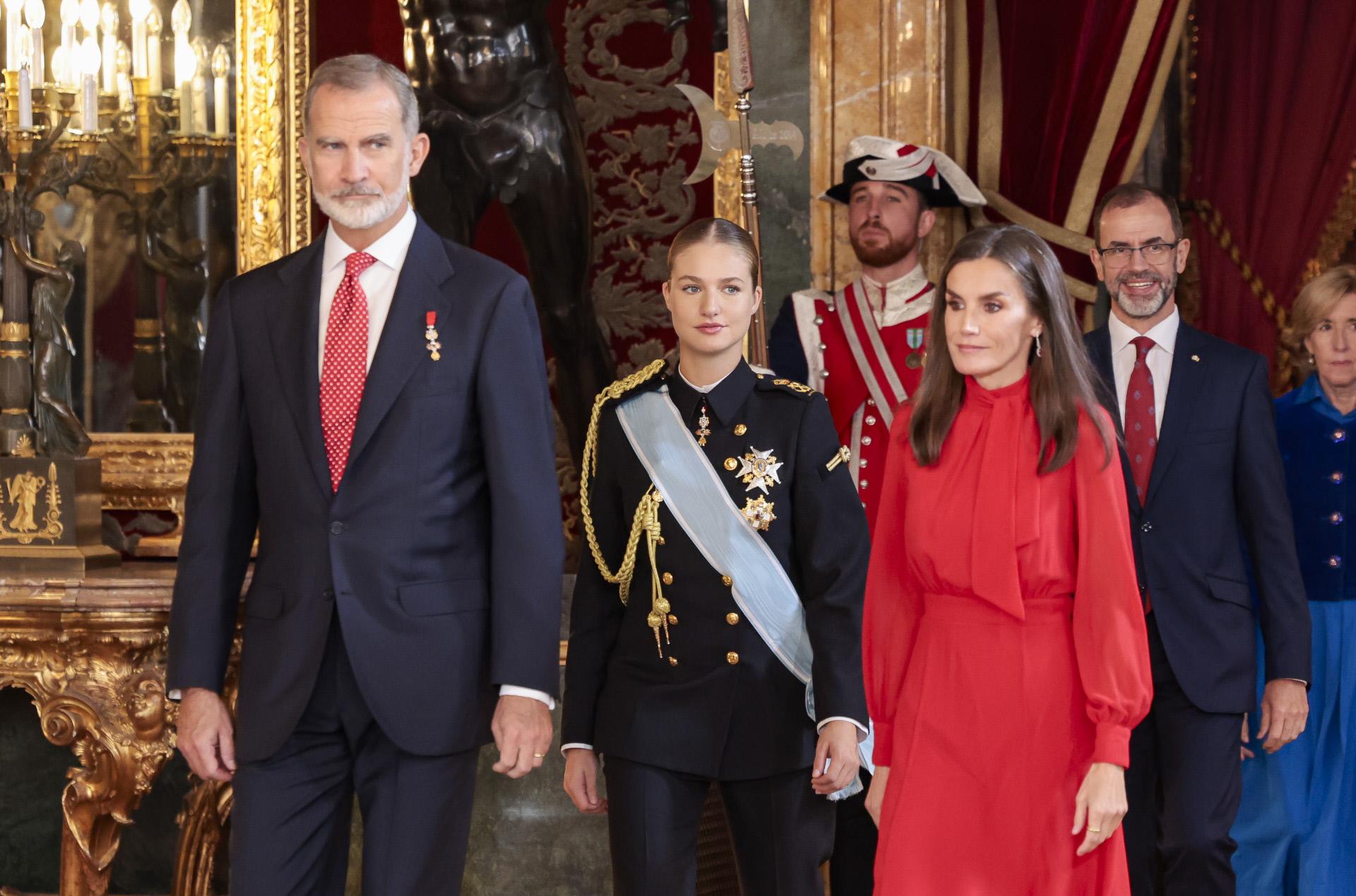 Leonor y los reyes, Felipe y Letizia