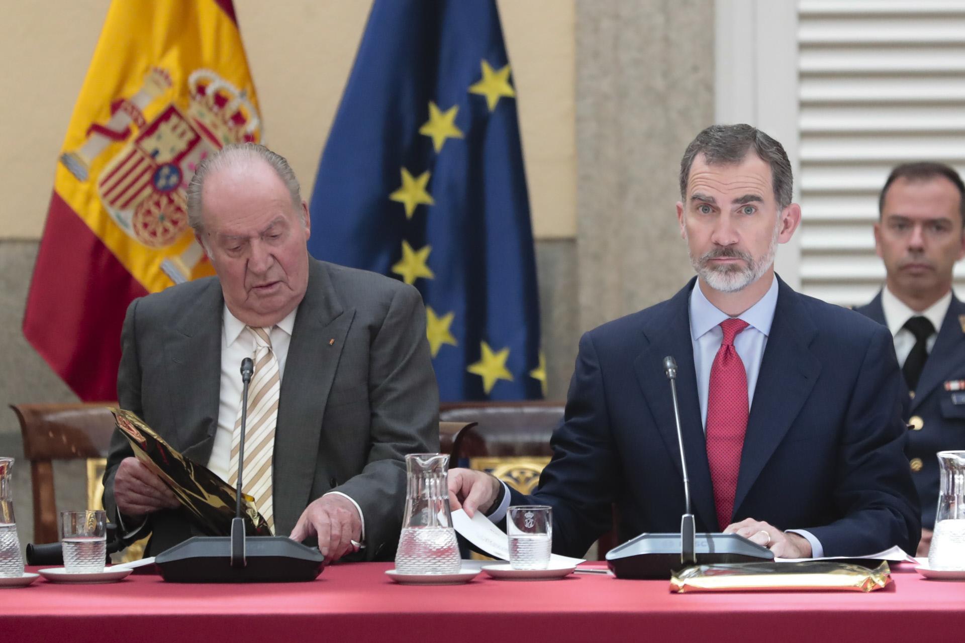 Felipe VI y Juan Carlos