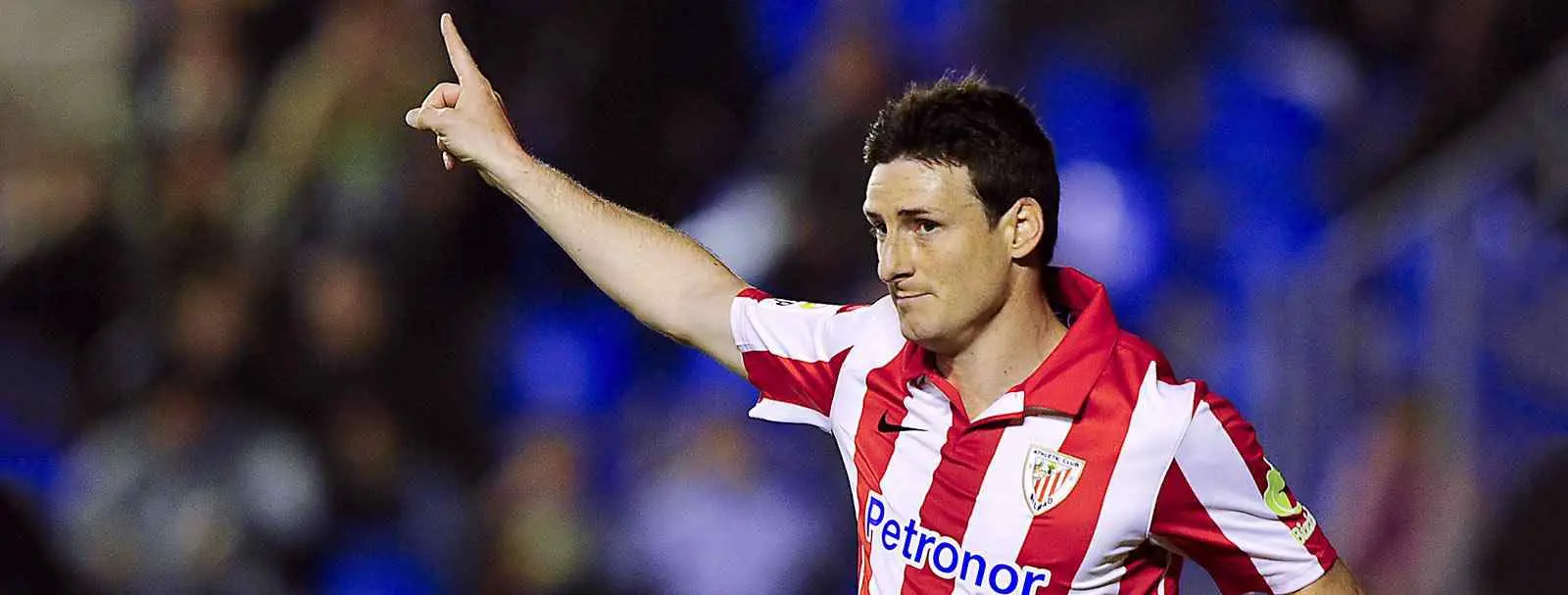 Otra vez Aritz Aduriz da tres puntos de oro al Athletic ante el Rayo