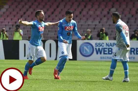 El Nápoles de Benítez vuelve a ganar con gol y asistencia de Callejón