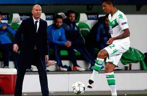 La decisión de Zidane que retrató el partido... y al equipo ante el Wolfsburgo