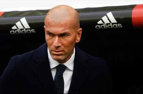 Los pecados que siguen atando a Zidane con grilletes en el Real Madrid