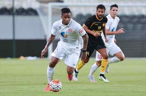 El guiño del peruano Jefferson Farfán... ¿para acabar en el Sevilla?