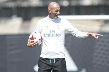 El crack que obliga a Zidane a forzar una salida inesperada en el Real Madrid