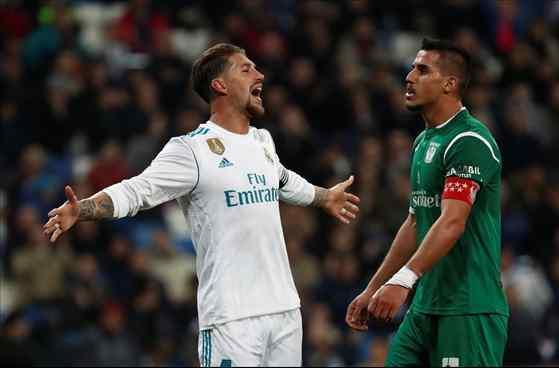 Sergio Ramos monta un show brutal en el vestuario del Real Madrid (y termina a gritos con un crack)