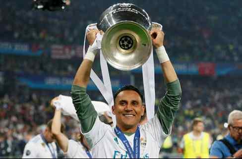 Florentino Pérez prepara la 'Bomba Keylor Navas' en el Real Madrid (¡y le puede salir fatal!)