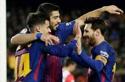 Coutinho, Luis Suárez y Messi debaten sobre un jugador del Barça (y es titular)