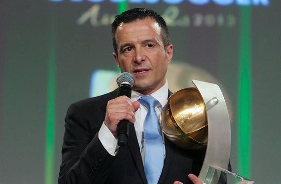 ¡Jorge Mendes cazado en Barcelona! El crack por el que negocia con Messi