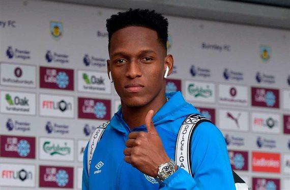 Yerry Mina a la calle: el fichaje de Ancelotti que lo echa del Everton