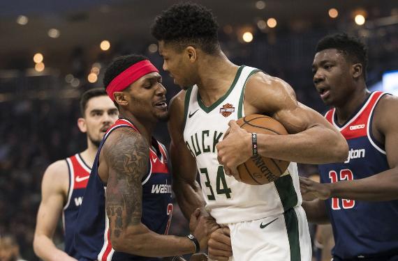 Antetokounmpo a por su dúo mortal: Milwaukee hunde a Westbrook y Kawhi