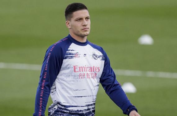 Destino sorpresa para Luka Jovic: el Real Madrid pacta su cesión