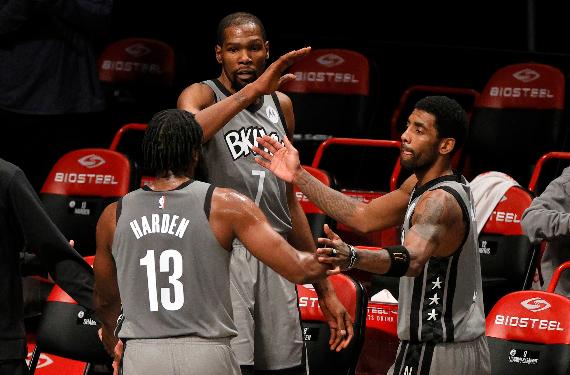 James Harden afina su cuarteto ante la impotencia de Kawhi Leonard