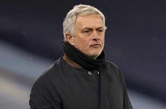 Mourinho prepara una revolución y ficha uno del Barça y uno del Madrid