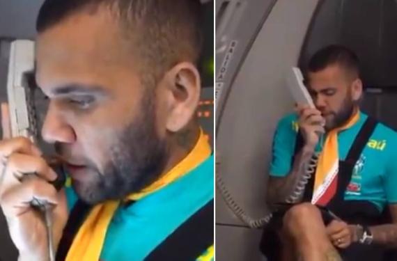 Dani Alves gana un nuevo título y tiene una oferta... ¡de España!