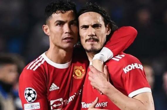 No solo Cavani, descomposición total en el United: CR7 se queda solo