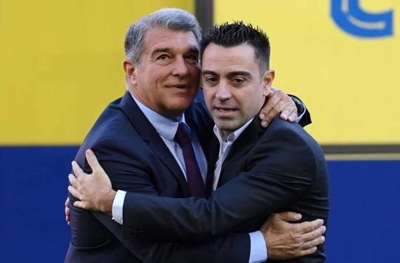 Xavi no se lo cree, 'problemón' de Laporta y el Barça con las salidas