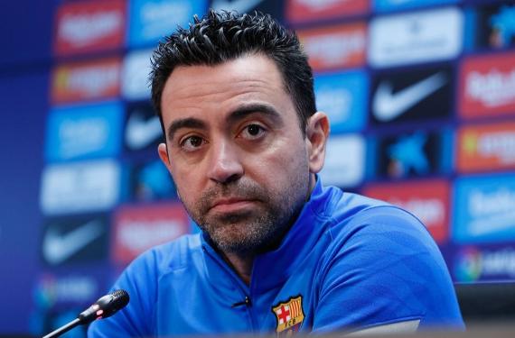 Xavi no puede más: el relevo de Dani Alves puede salir del Camp Nou