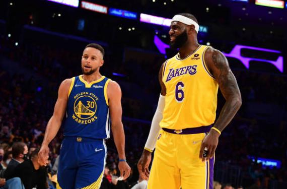 Curry y Antetokounmpo ya temen a los Lakers de LeBron: primer bombazo