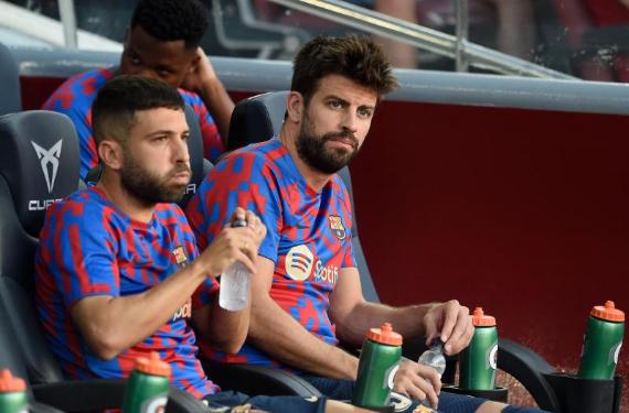 El mimado de Xavi: Piqué y Jordi Alba le envidian, Guardiola en el ajo