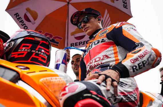 Marc Márquez da la sorpresa en Cheste, problemas para Bagnaia