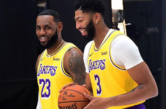 Los Lakers se imponen a los Warriors e ilusionan a LeBron y Davis con su último fichaje