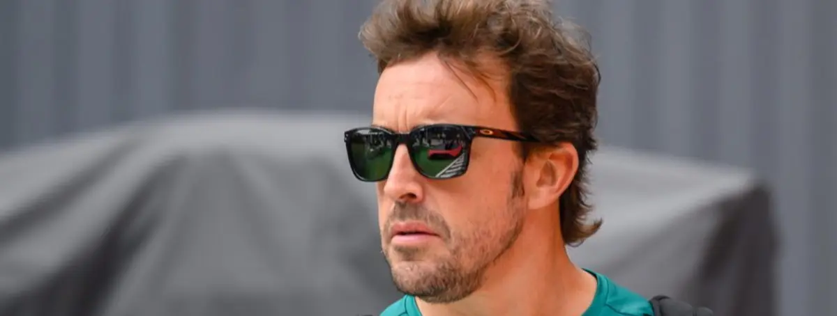 Alonso alza la voz por la rebelión que ensordecería a Verstappen y Checo Pérez, pero se queda solo