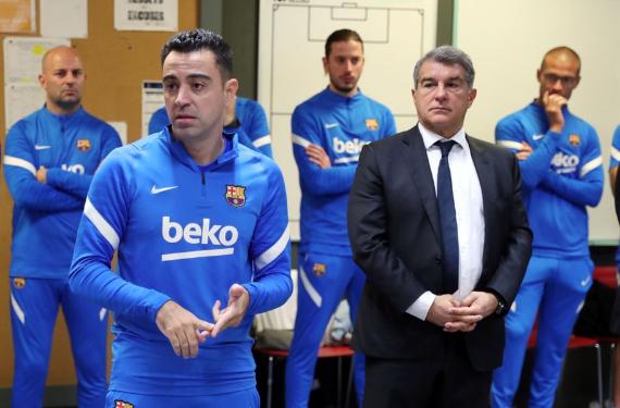 Laporta lo fichó por exigencia de Xavi y ya es el más criticado del Barça, ni Busquets lo entiende