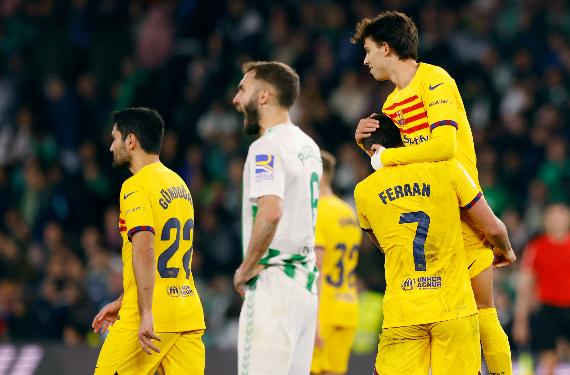 Cancelo se aleja por dinero y el Barça rechaza una millonada de Bin Salmán por el suplente de Xavi