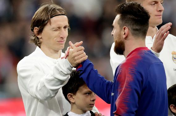 Enfrentó a Modric y Messi, su selección le dio la espalda: ahora está sin equipo