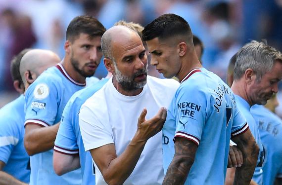 Tras regalarlo al Barça, Pep Guardiola asume la jugarreta de Deco, fracaso culé y el City lo paga