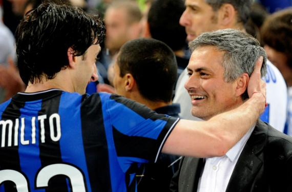 José Mourinho quiere a su Diego Milito para Fenerbahçe: 11M a Boca Juniors; Román Riquelme pide más