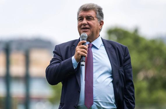 El insólito pedido de Laporta a Chiesa para ficharlo en el Barça; Flick lo quiere en la plantilla