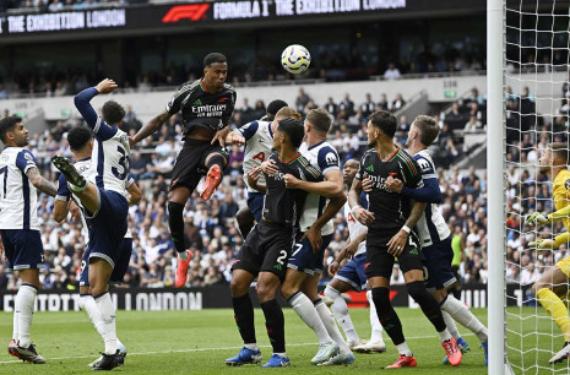 Escándalo en Tottenham: tras derrota con Arsenal, el mimado de Postecoglou apunta contra el club