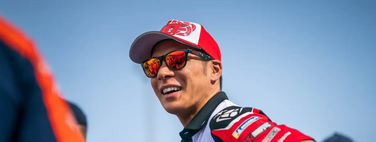 Nakagami se rinde ante la velocidad de Márquez y coloca a Rossi en el altar