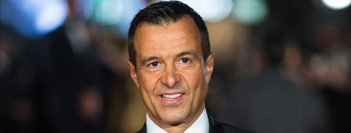 Jorge Mendes lo ofreció al Barça, pero ahora está más cerca del Manchester United