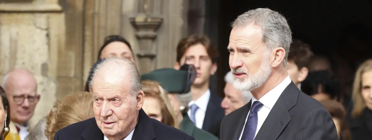 Juan Carlos I traslada su preocupación a empresarios y amigos por el verdadero estado de su hijo, Felipe VI