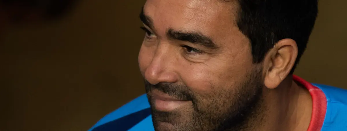 Deco cierra la lista de salidas en el Barça para enero con 3 fijos y una duda