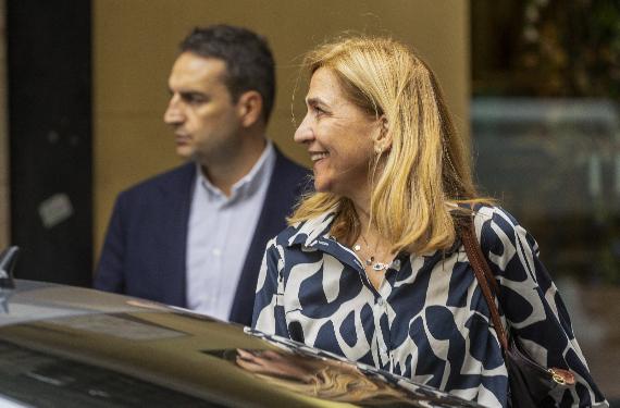 La infanta Cristina irá al cumpleaños de su madre con el empresario de Barcelona con el que convive hace 1 año