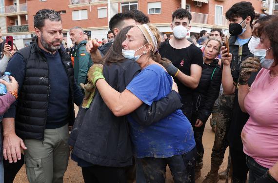 La infanta Sofía llamó a su padre, Felipe VI, llorando, también su hermana, Leonor